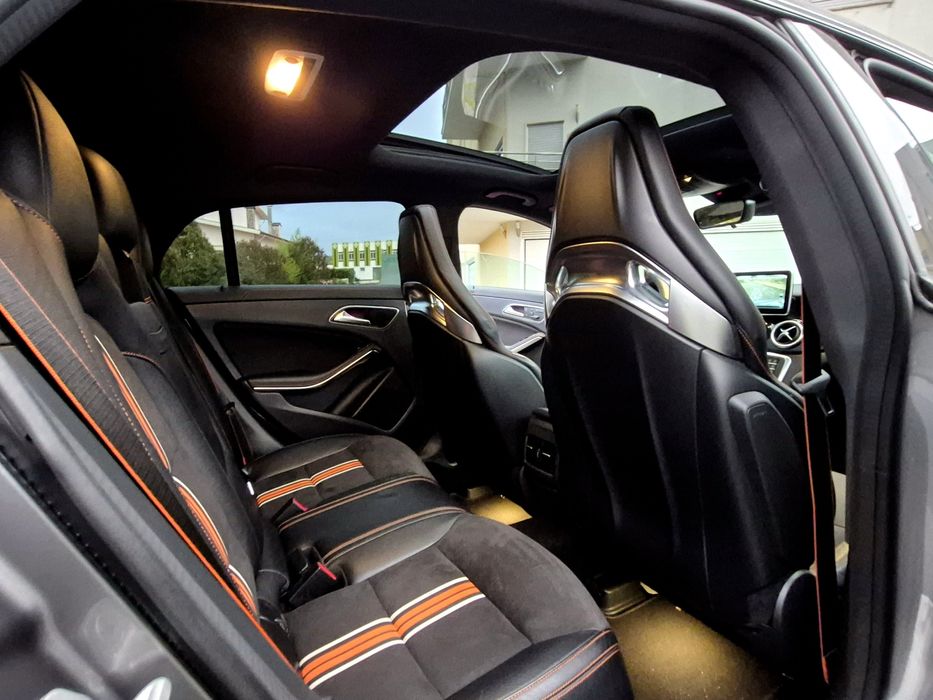 CLA45 AMG versão Orange art Edition Mercedes-Benz