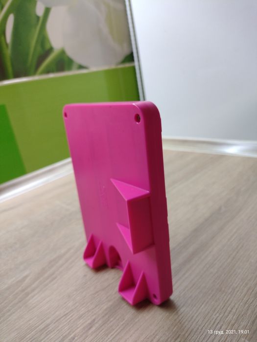 Фоторамкa Барби, Хотвилс (из Макдональс) и мини-сумочки сердечко и Пуд