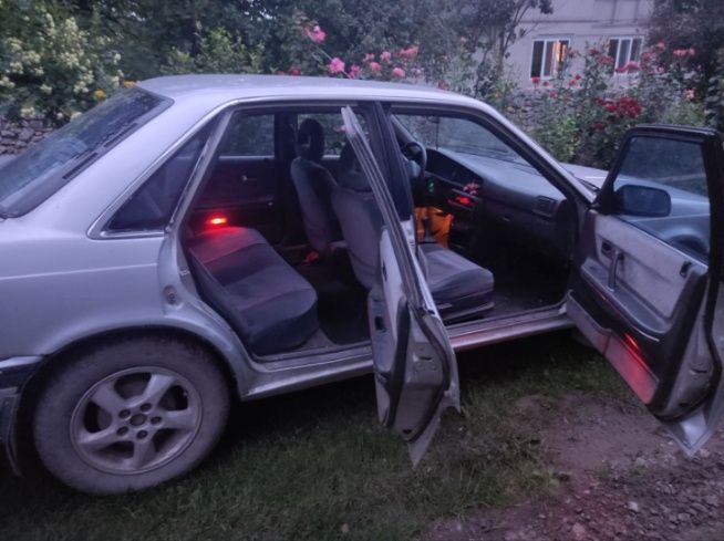 Продається мазда