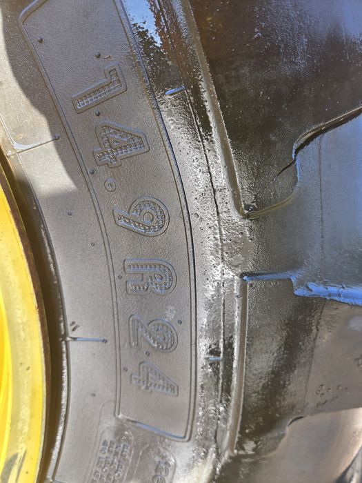 Koła 14.9 R24 Michelin john deere