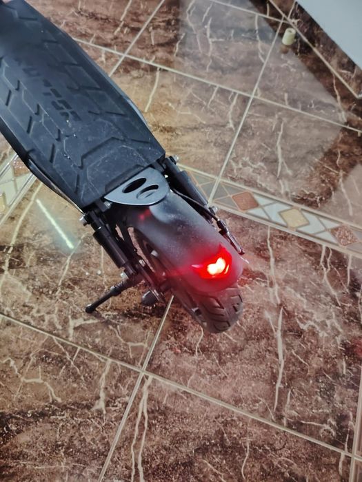 Sprzedam hulajnogę elektryczna Raptor