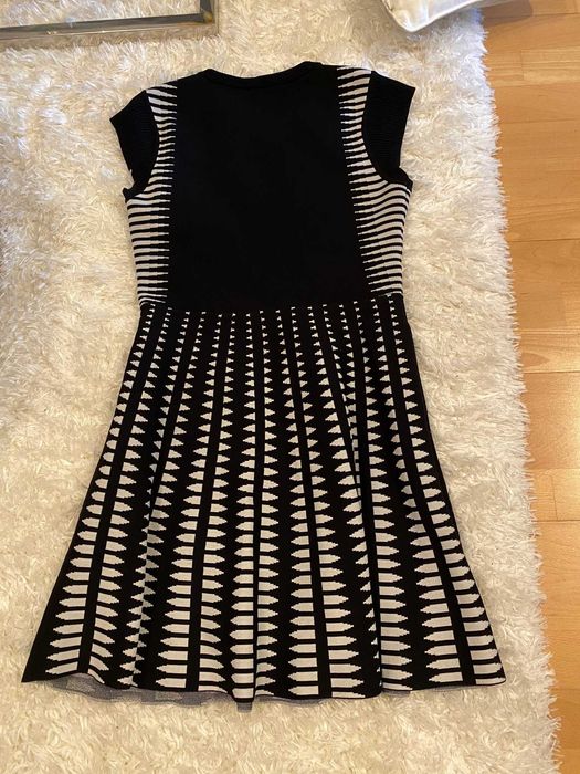 vestido preto e branco zara tamanho s