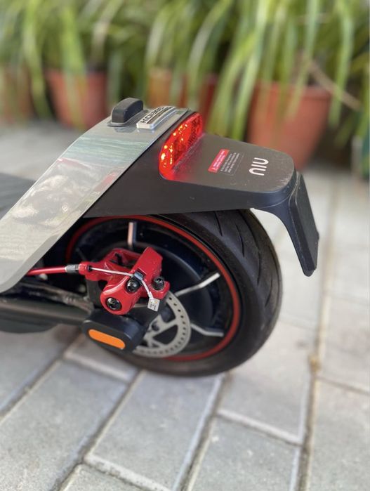 Trotinete Elétrica NIU KQI 300X