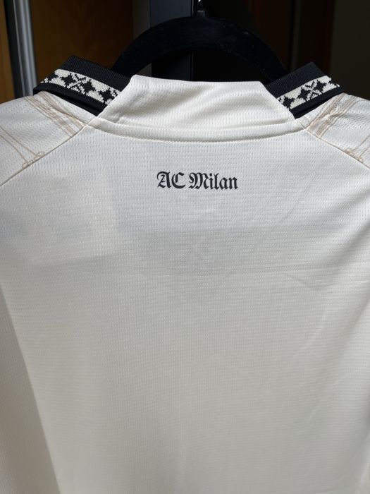 Camisola versão especial ac milan puma x pleasures branca