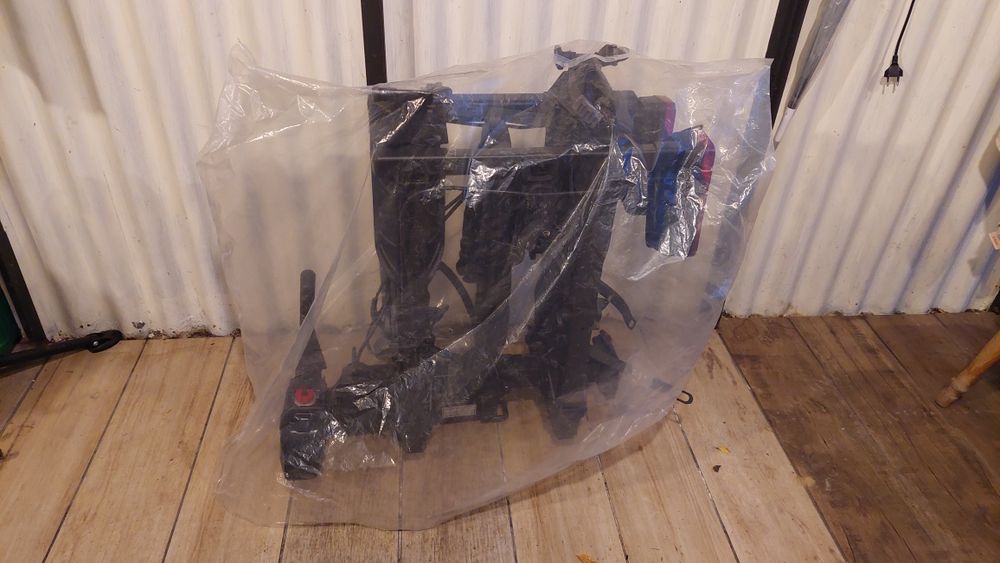 Pokrowiec foliowy na krzesło, bagażnik rowerowy na hak itp 100x100cm