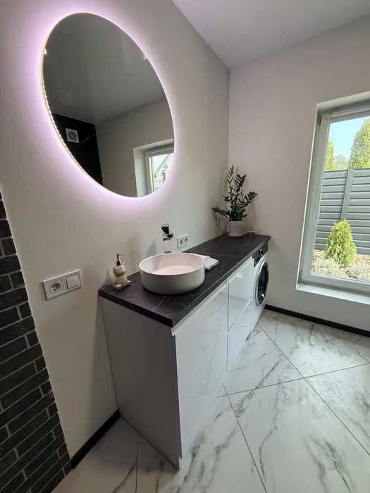 Будинок зі стильним ремонтом