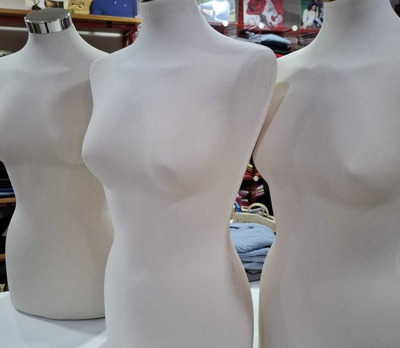 Recheio de loja de comércio de vestuário