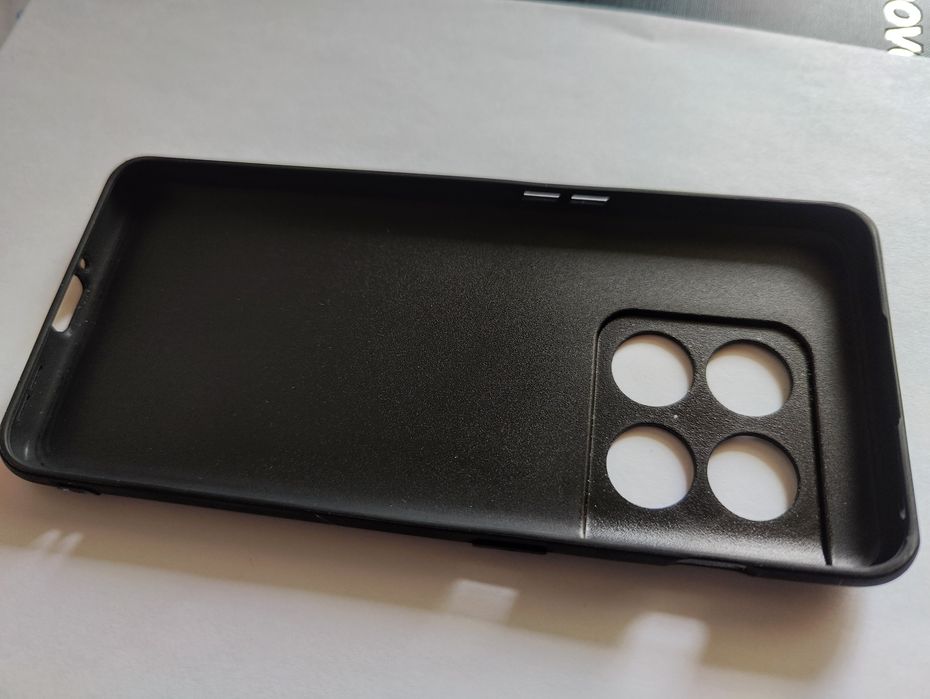 OnePlus 10pro чохли нові