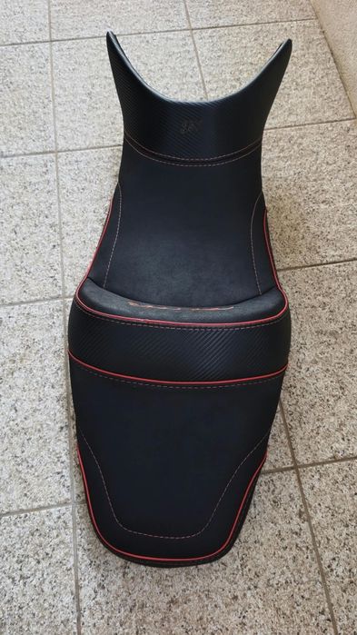 Banco Confort Suzuki GSR 600