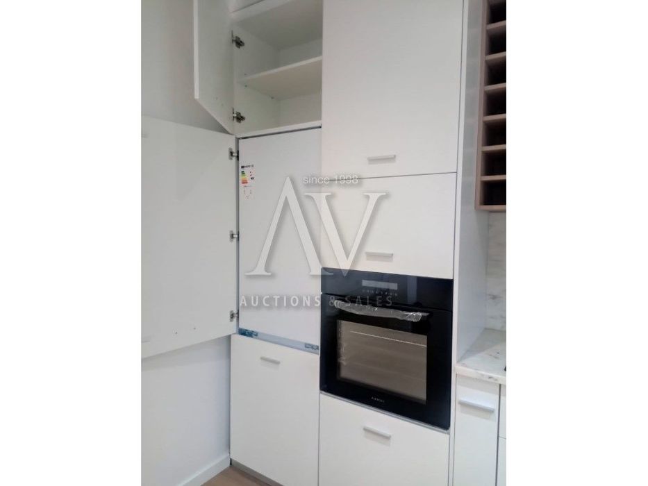 T3 totalmente renovado, com garagem para 2 carros || Leiria