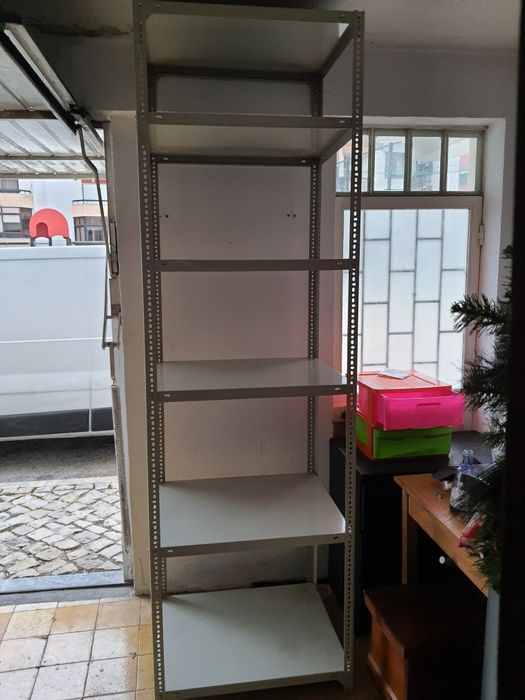 Estante metálica - industrial