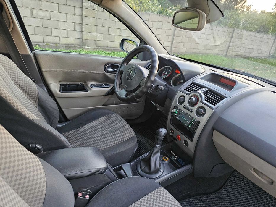 Renault Megane 2004 1.5 dCi MT