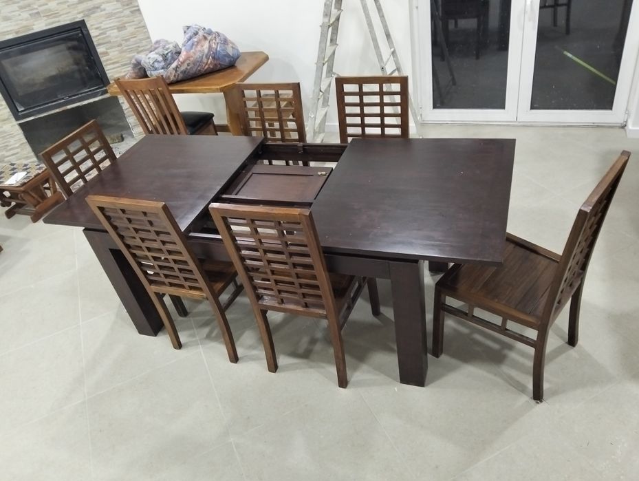 Mesa de madeira marca banak