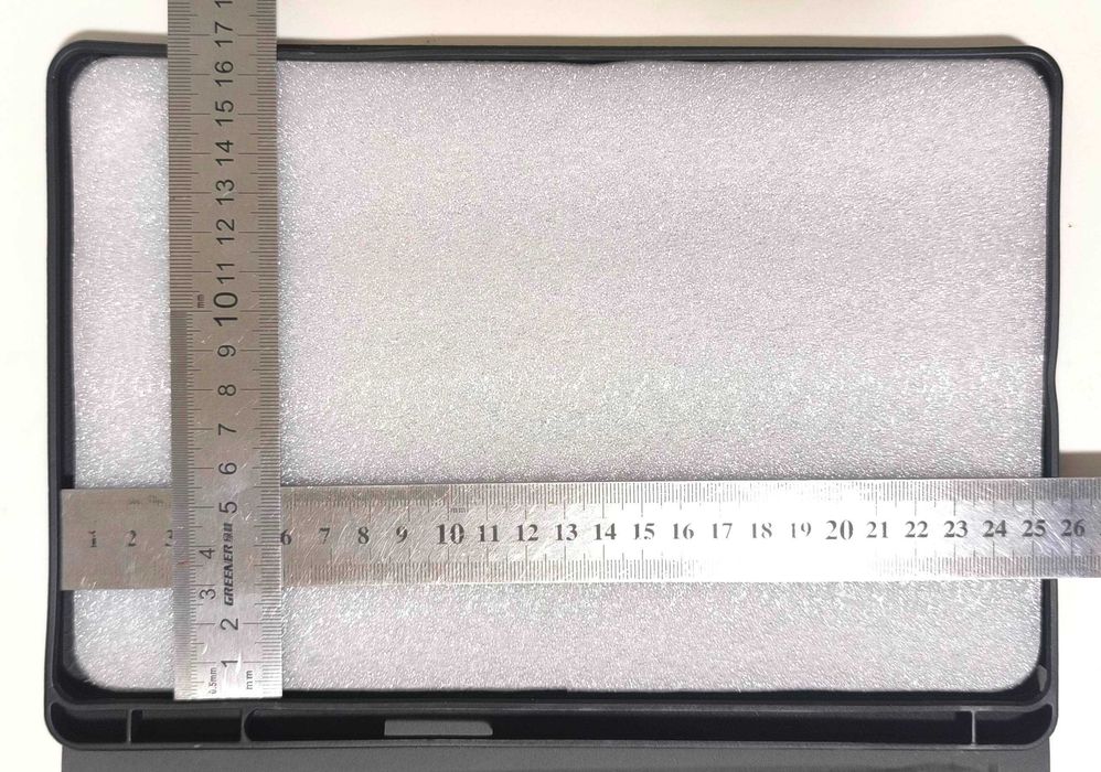 Чохол до планшету з магнітною Блютуз- клавіатурою 10.2"