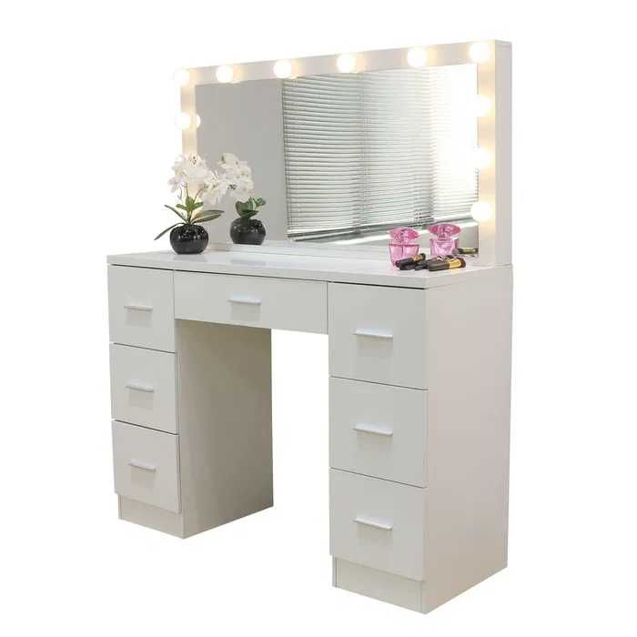 toaletka kosmetyczna biała led