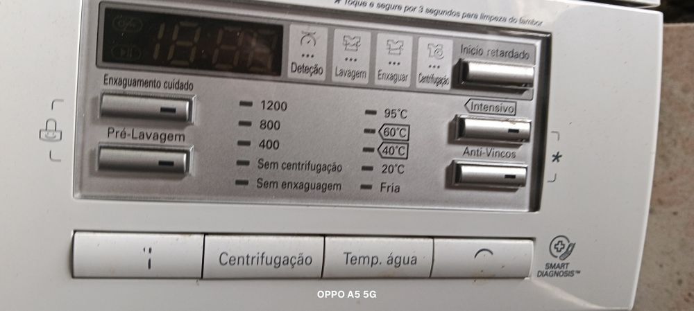 Máquina de lavar roupa