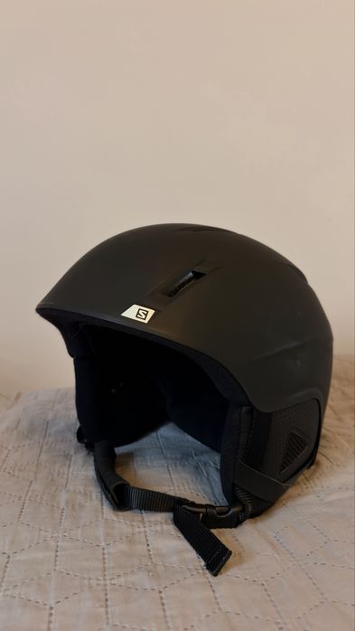 Kask narciarski Salomon czarny