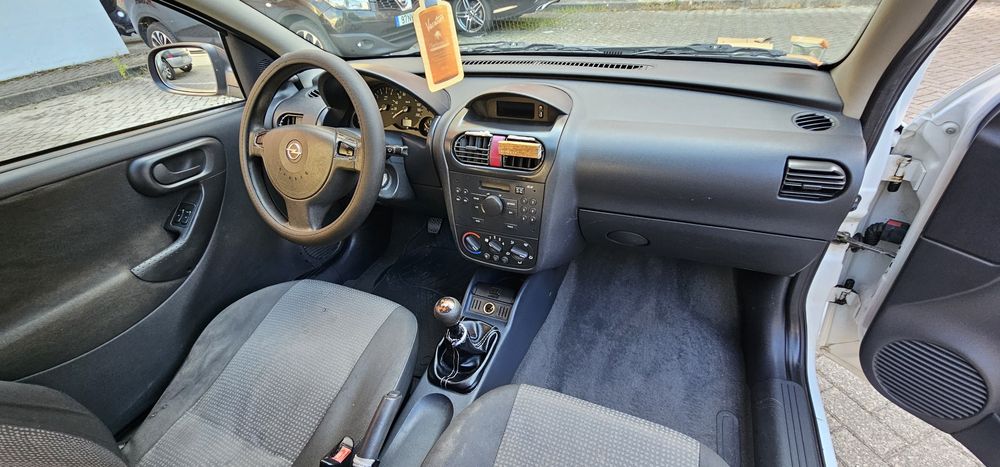 Opel corsa 1.3 cdti impecável a/c 06