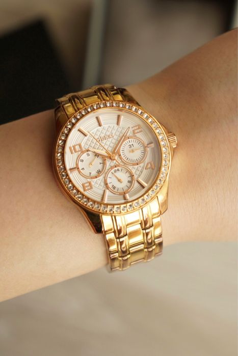 Годинник жіночий Guess W0403L3