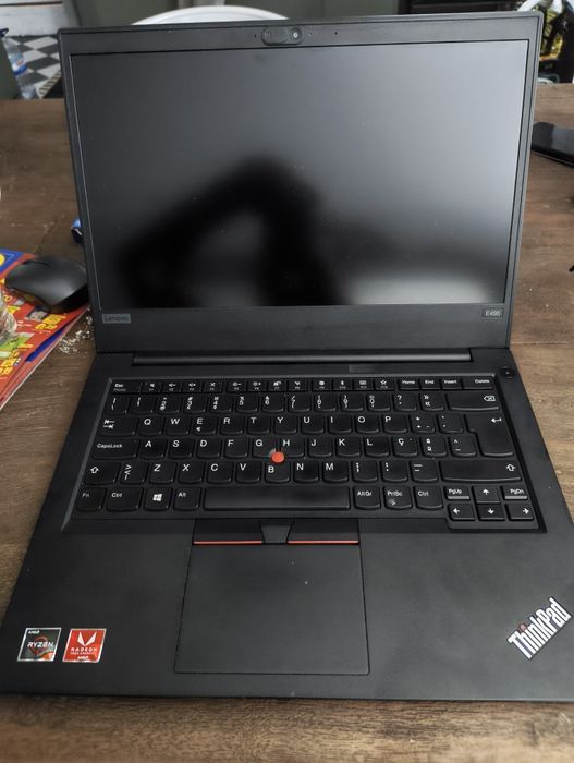 Lenovo ThinkPad E495 14" Ryzen 5 3500U - 256GB nvme - 8GB Ram
