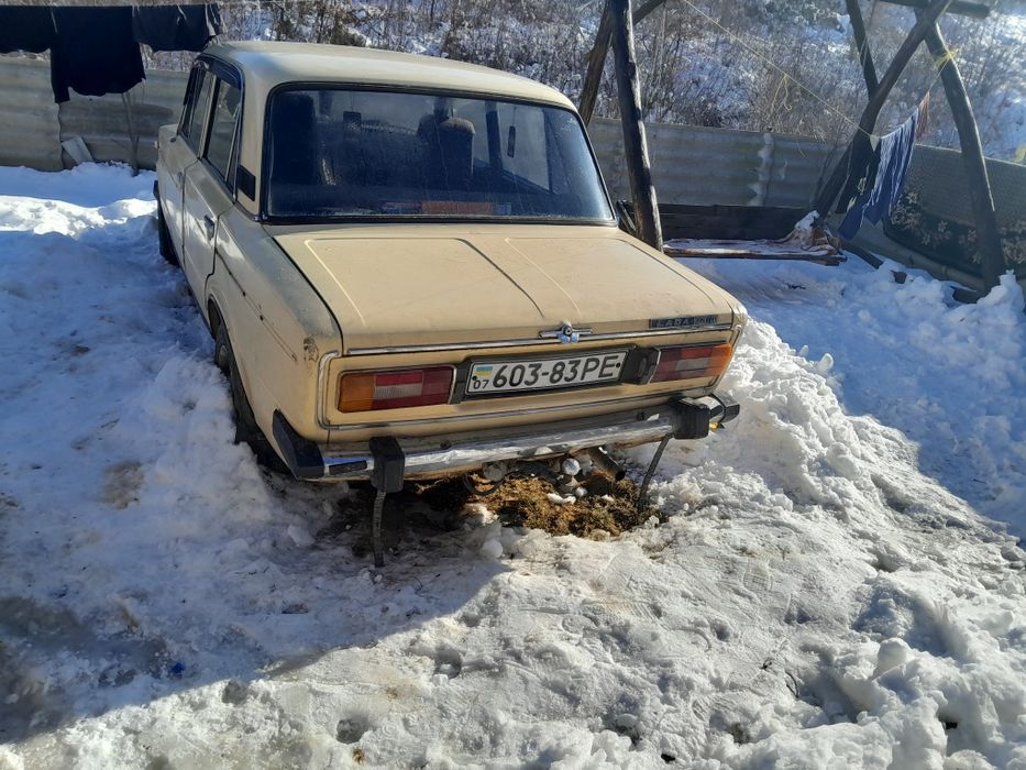 Продам срочно машину