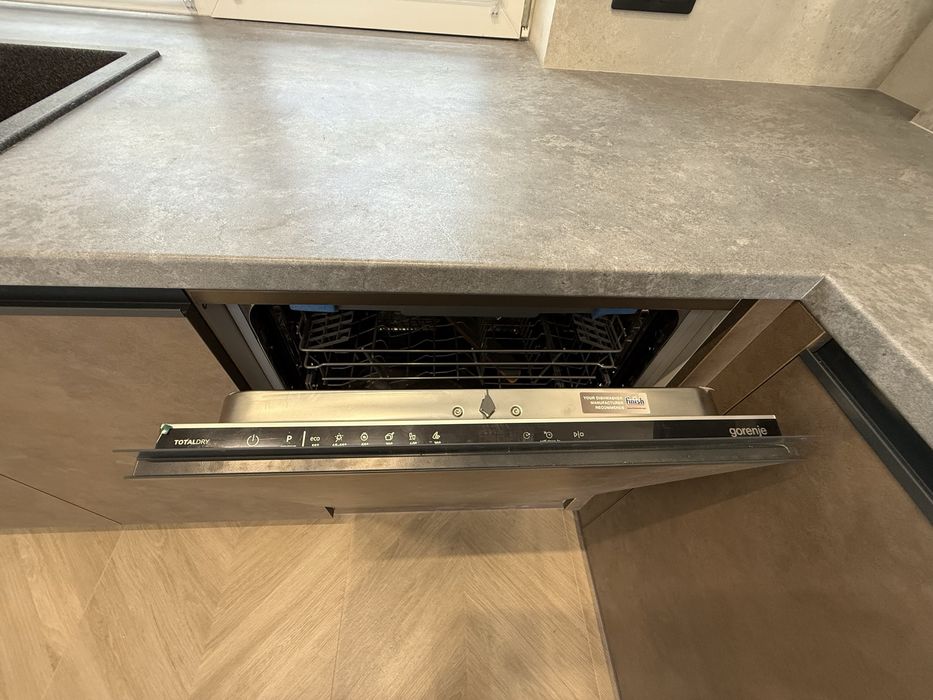 Продав таунхауса з ремонтом