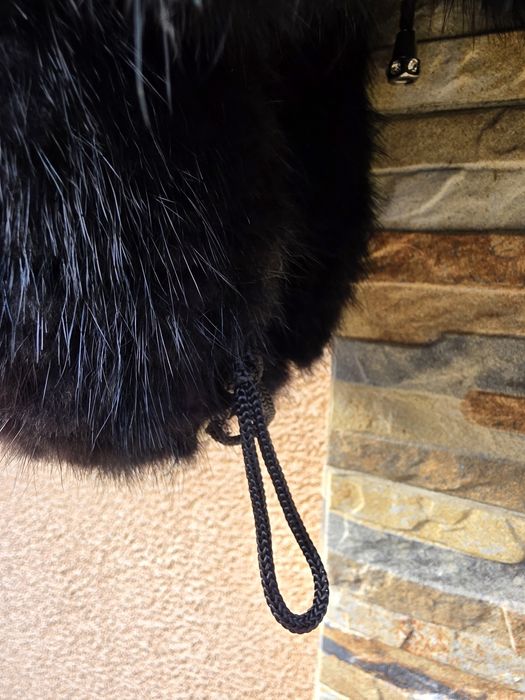 Продам полушубок 8.000 гр