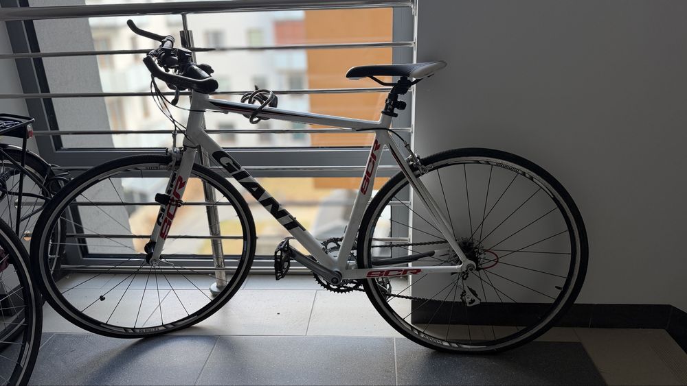 Rower Szosowy Giant SCR 2 | Lekka Rama ALU | Shimano | 28” | BARDZO DOBRY
