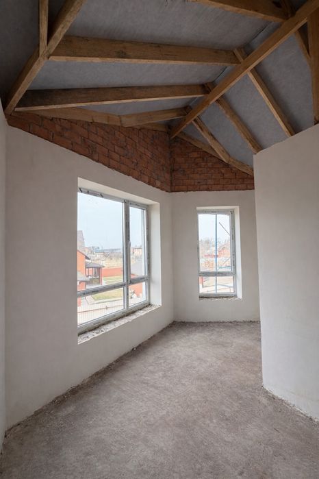 Таунхаус в центрі Бучі