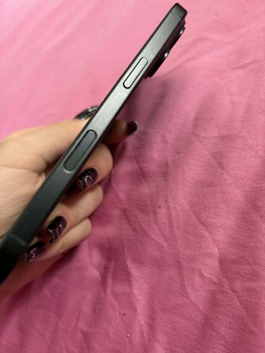 Iphone 16 128 GB  black tytan