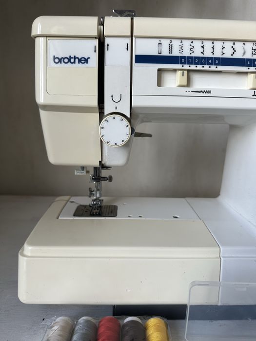 Продам Швейну Машинку Brother VX 2080