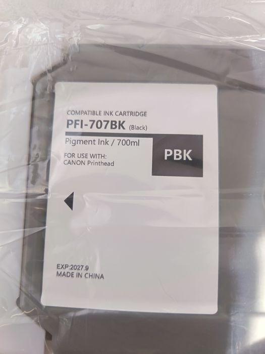 Tusz PFI-707BK Czarny (Black) 700ml Zamiennik do Canon iPF 830/840/850
