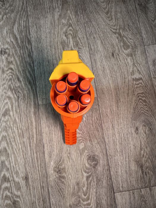 Nerf оригинал бластер