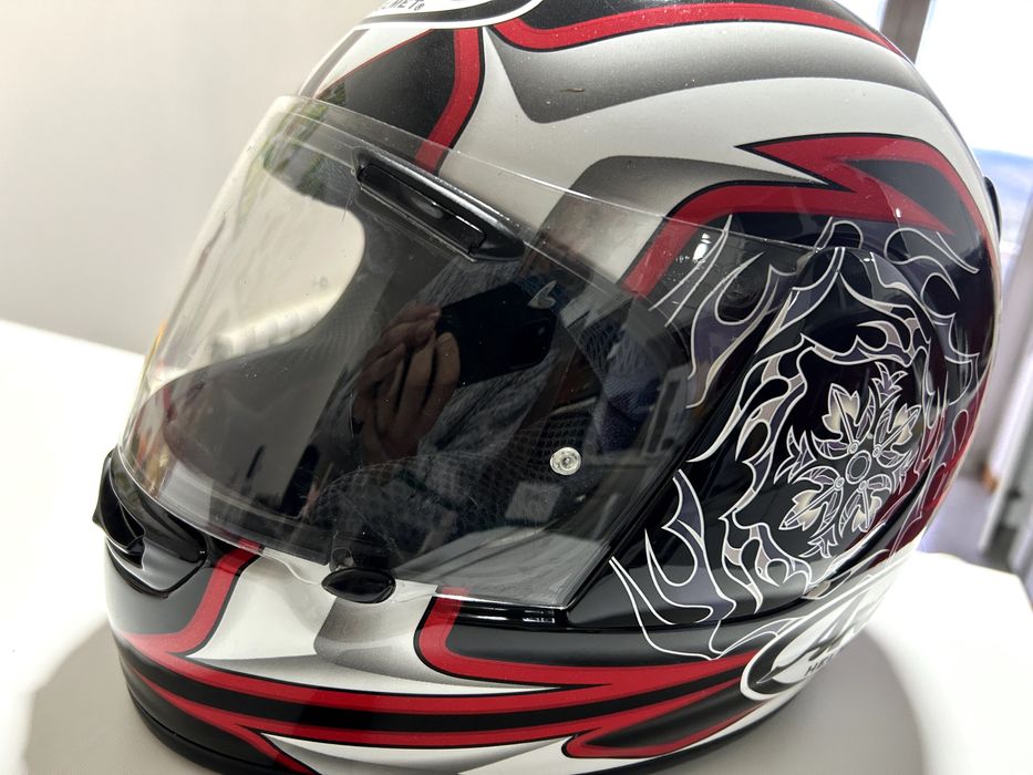 Capacete Arai Chaser – Tamanho M – O Melhor do Mundo!