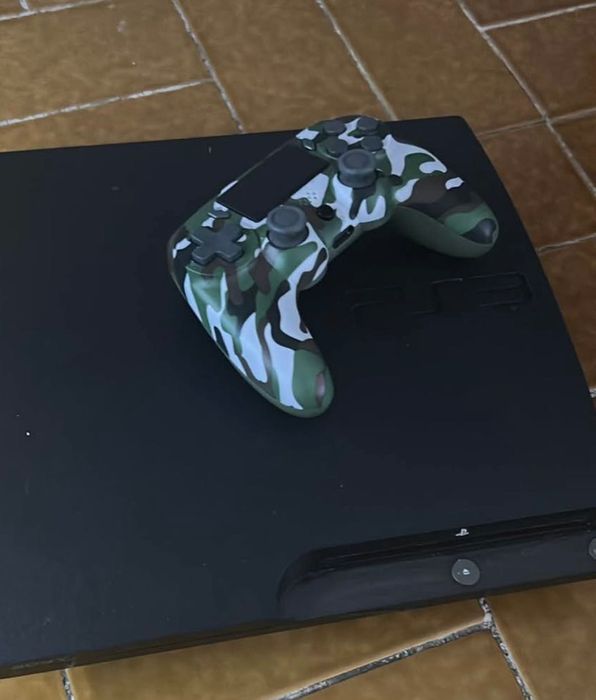 Ps3 desbloqueada (milhares de jogos) com comando