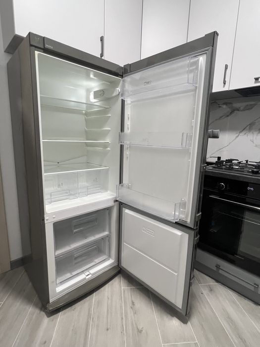 Холодильник Electrolux  1.54/60/60