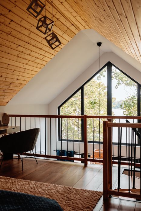 Domek na Mazurach z prywatna linia brzegowa.