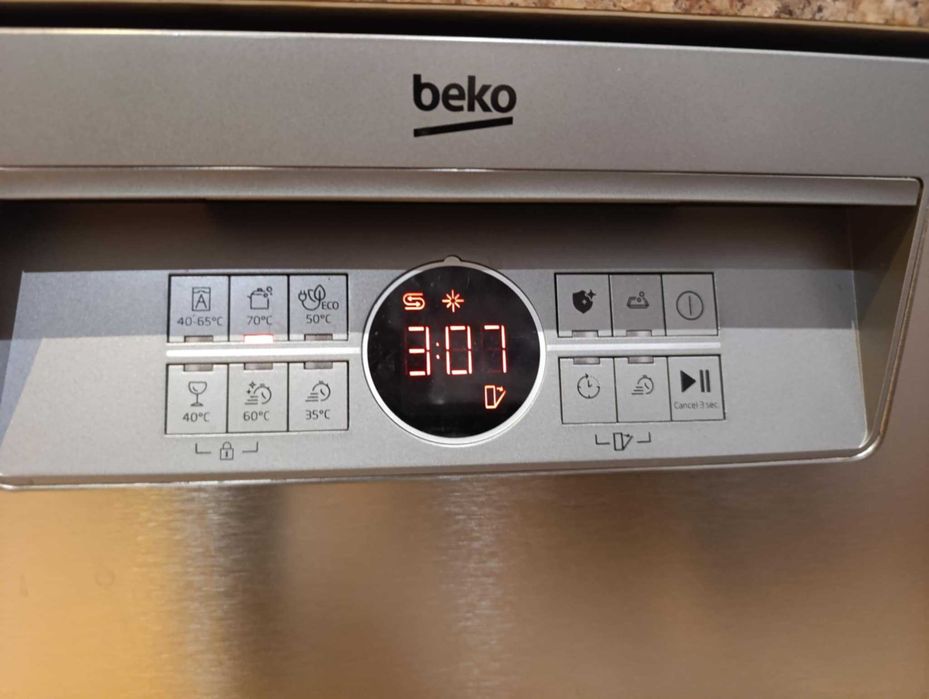 Sprzedam zmywarkę 60 w bdb stanie