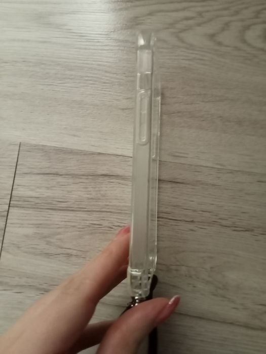 Etui iPhone 14 nowe