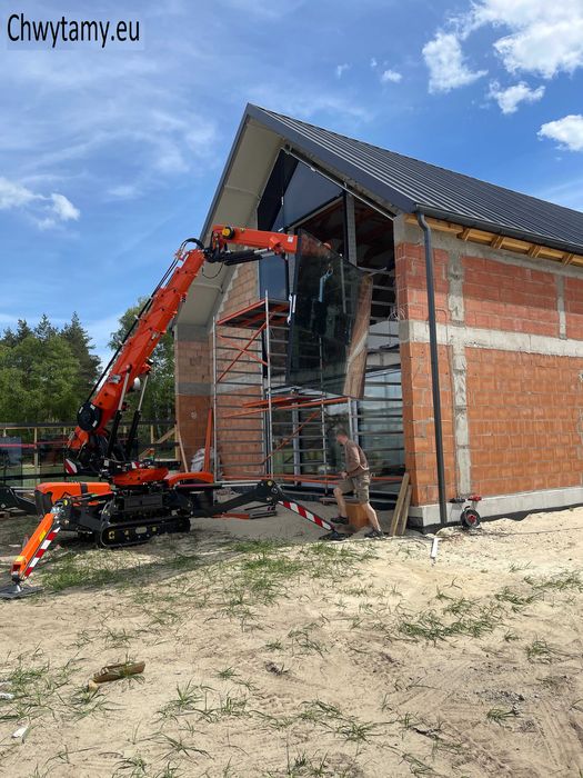 Mini żuraw - manipulator - pająk - montaż okien-| usługa - wynajem