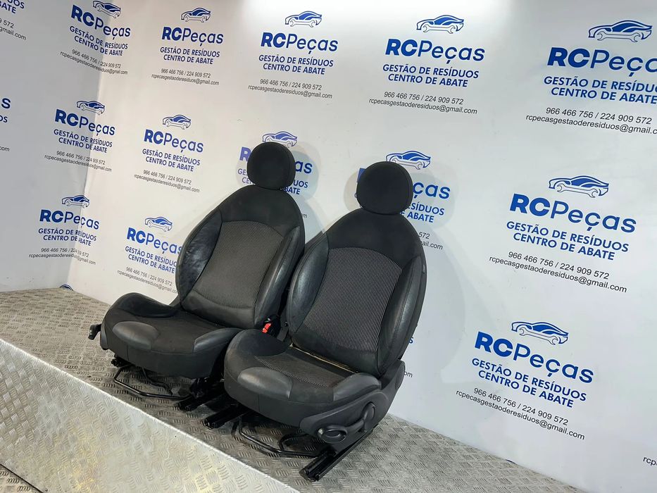 Conjunto de Bancos em Pele e Tecido Mini Cooper R55 R56 Original