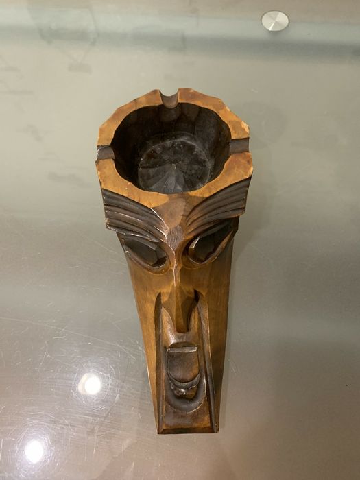 Деревянная пепельница ручная работа