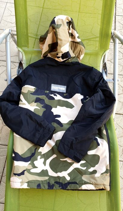 Reserved куртка тепла р. 152
