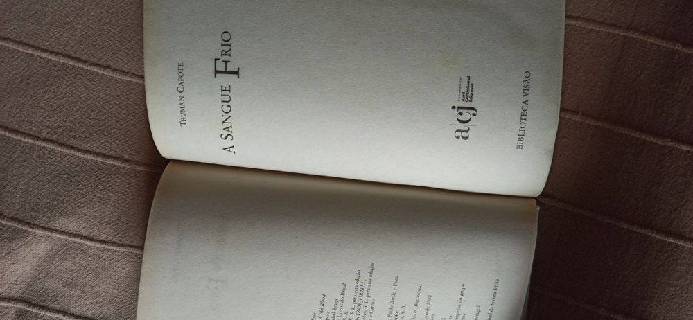 A Sangue Frio Livro