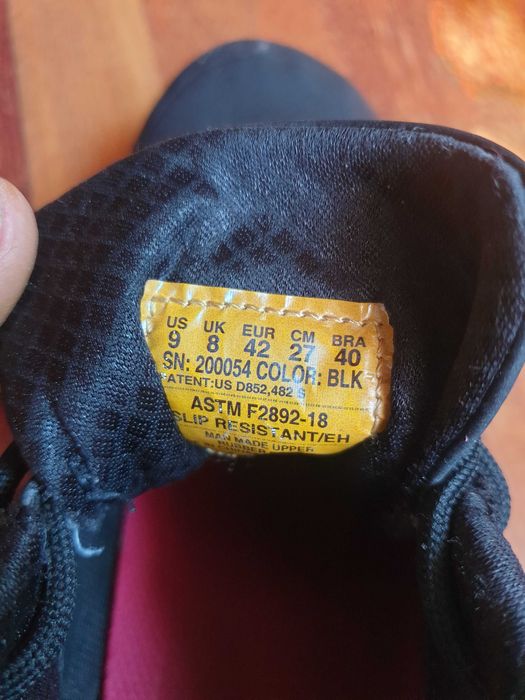 Кросівки 42р.SKECHERS оригінал з Америки