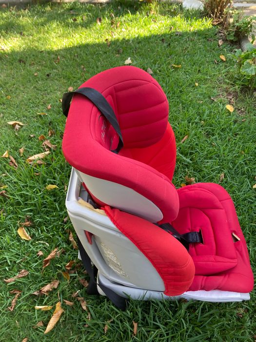 Cadeira com isofix com pouco uso