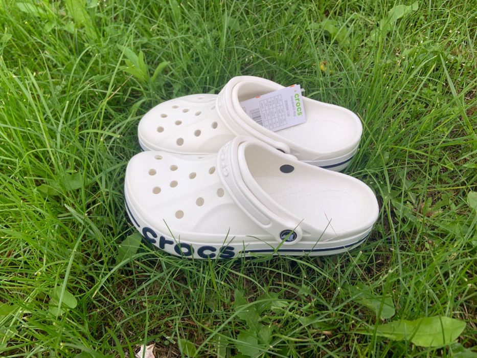 Крокси білі жіночі та чоловічі білі Crocs bayaband 37 38 39 41 розмір