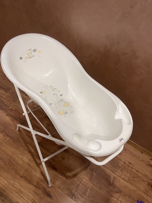 Продам підставку під ванночку