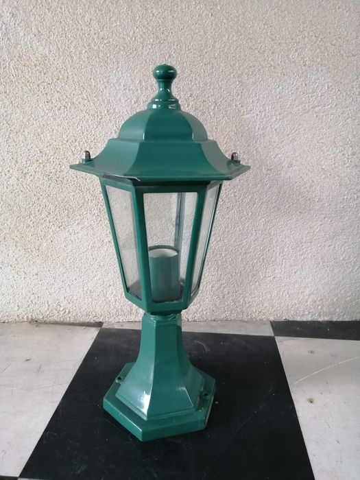 Candeeiro de exterior ou jardim pilar