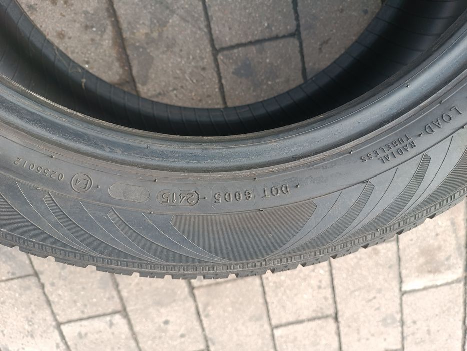215/55R17 Nokian WR A3